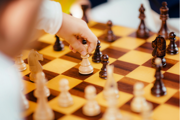 Jeux d'échecs intelligent pour les enfants